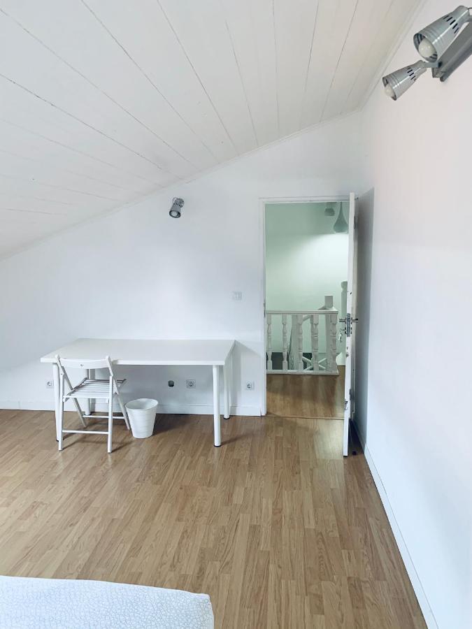 Restelo House Shared Appartment Alges Εξωτερικό φωτογραφία